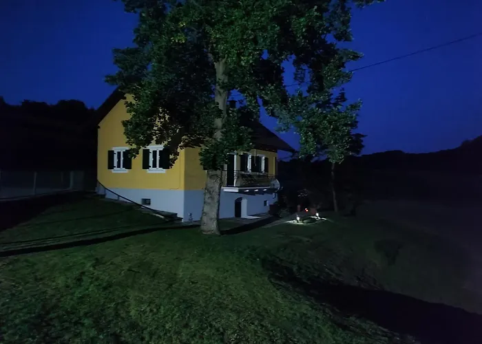 بيت للعطل Temmel